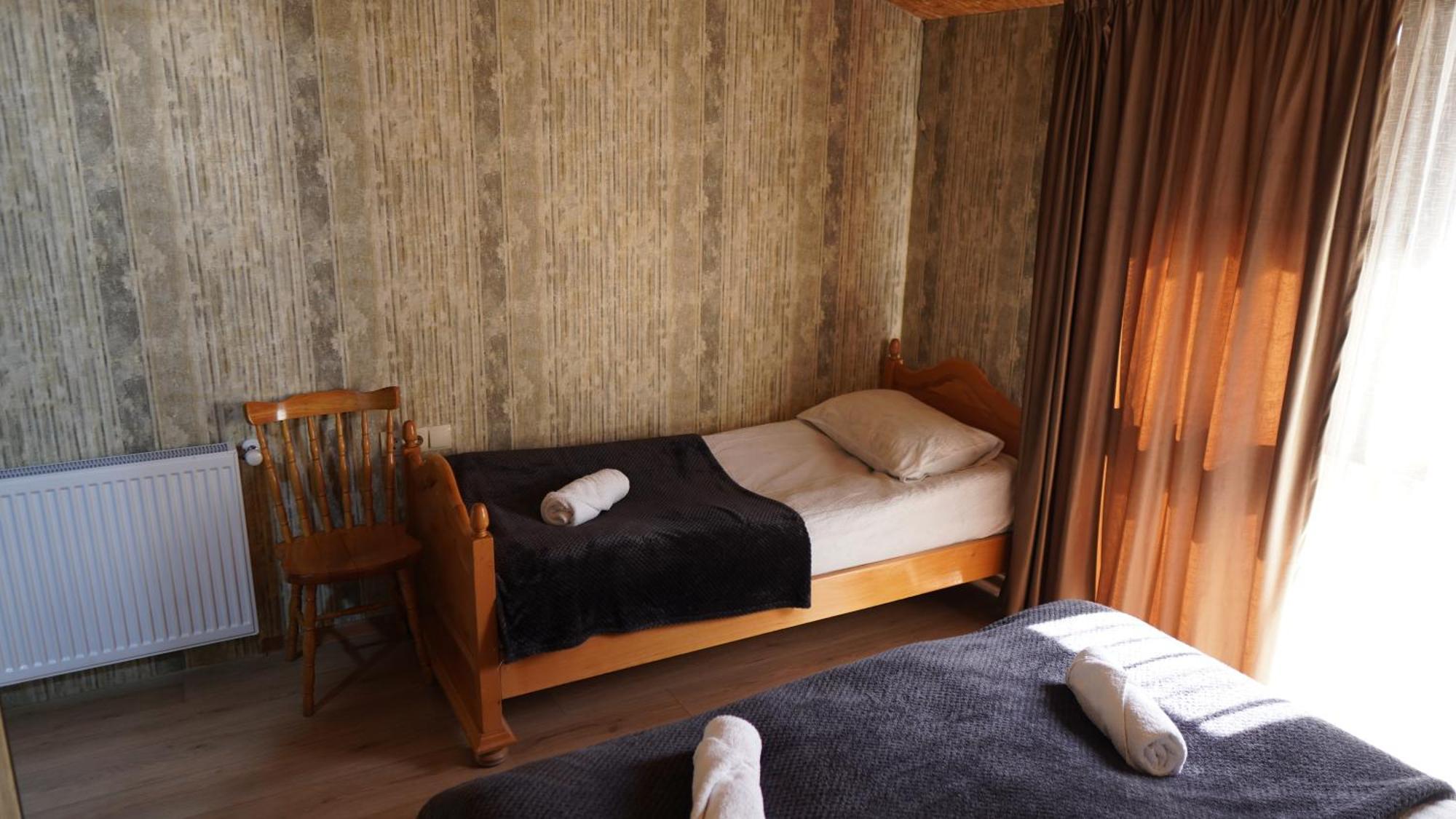 Archil And Nino Gigauri Guest House Kazbegi Luaran gambar